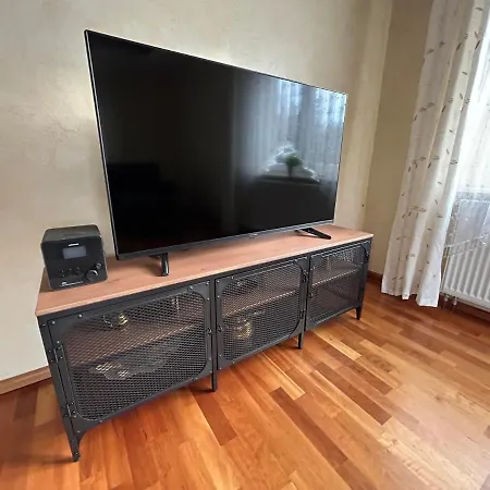 Wohnen In Der Aber Trotzdem Stadtnah. Apartamento *